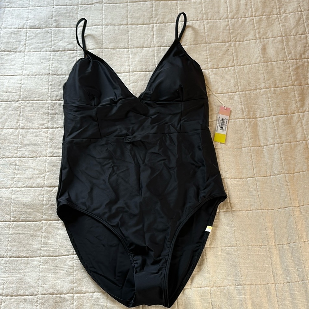 NWT Summersalt The Wave Black Swimming Suit